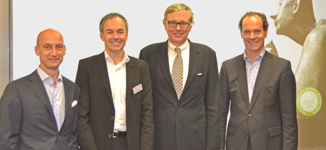 Referenten: Prof. Marc Fischer, Prof. Martin Spann, Prof. Dominique M. Hanssens und Prof. Werner Reinartz (v.l.n.r.)